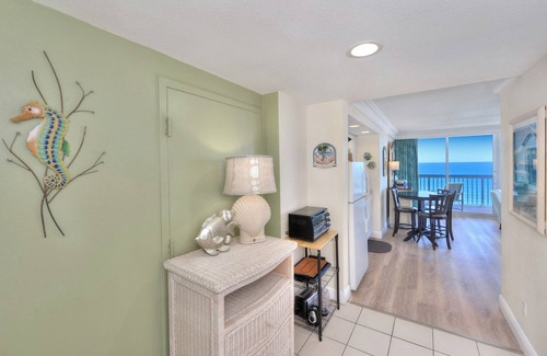 Ortona Park Condo | 1110 -Oceanfront- Private Balcony - Pools Closed