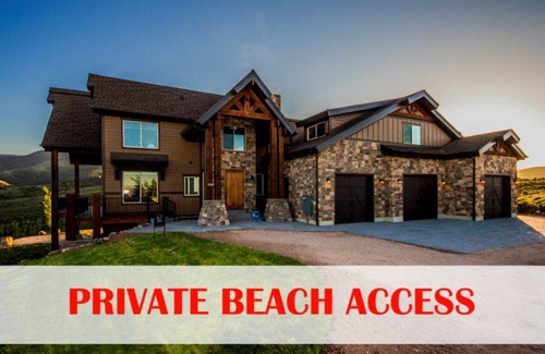 Fish Haven Cabin | 1115 m² Cabin ∙ 13 bedrooms ∙ 52 guests