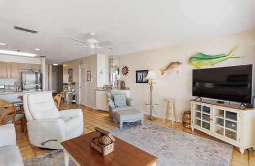 Fort Walton Beach - Destin Condo | 112- Just the place for you, wake up to BREATHTAKING views! Destin Seafarer