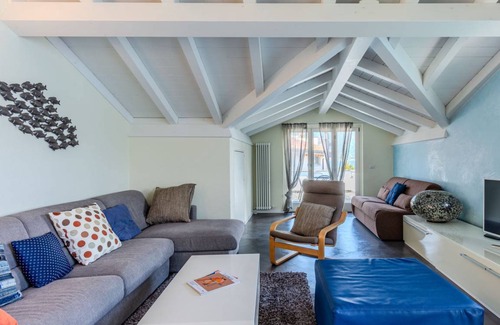 Claino Con Osteno Apartment | 112 m² Apartment ∙ 1 bedroom ∙ 6 guests
