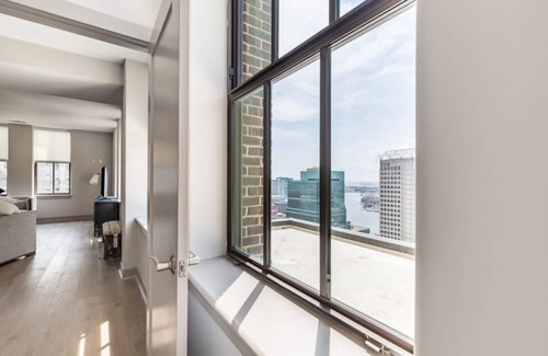Downtown Baltimore Apartment | 112 m² Apartment ∙ 2 bedrooms ∙ 6 guests