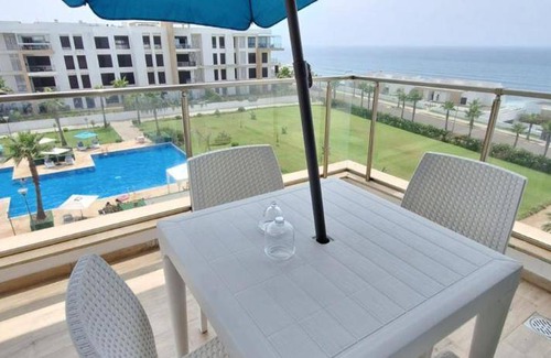 Plage des Nations Apartment | 112 m² Apartment ∙ 3 bedrooms ∙ 7 guests