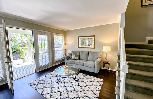 The Cottages Condo | 112 m² Condo ∙ 2 bedrooms ∙ 6 guests