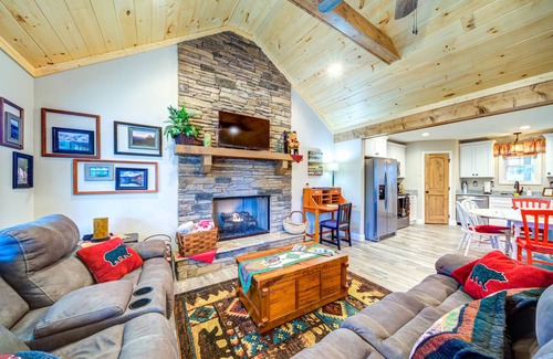 Eagle Mountain Cabin | 112 m² Cabin ∙ 3 bedrooms ∙ 6 guests