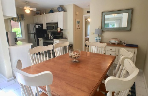 Brewster Condo | 112 m² Condo ∙ 2 bedrooms ∙ 6 guests