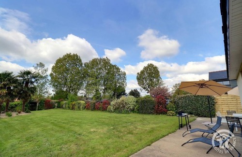 Saint-Meen-le-Grand House | 112 m² Gîte ∙ 4 bedrooms ∙ 8 guests