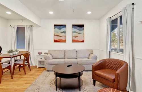 Big Bear Hotel | 112 m² Hotel ∙ 2 bedrooms ∙ 8 guests