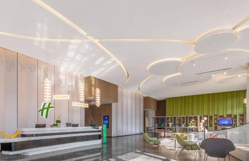 Licang Hotel | 112 m² Hotel ∙ 3 bedrooms ∙ 127 guests
