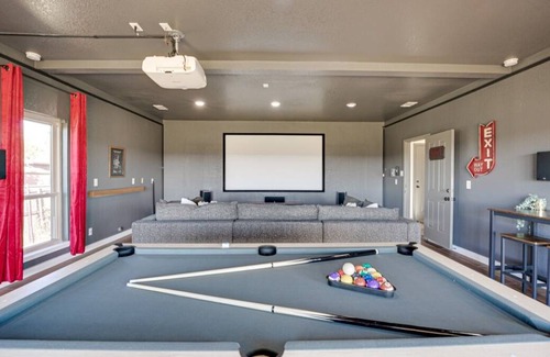 Waxahachie House | 112 m² House ∙ 1 bedroom ∙ 6 guests