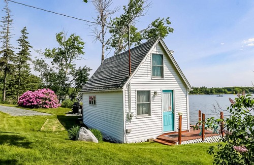 Surry House | 112 m² House ∙ 1 bedroom ∙ 8 guests