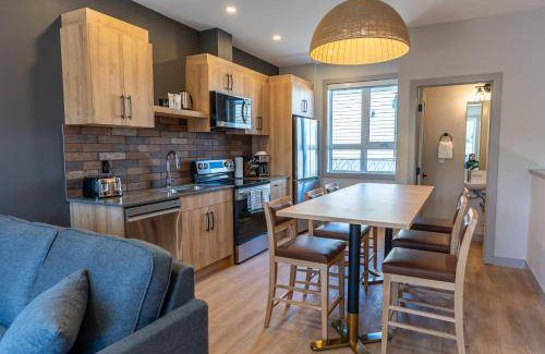 Revelstoke Apartment | 112 m² Serviced apartment ∙ 3 bedrooms ∙ 15 guests