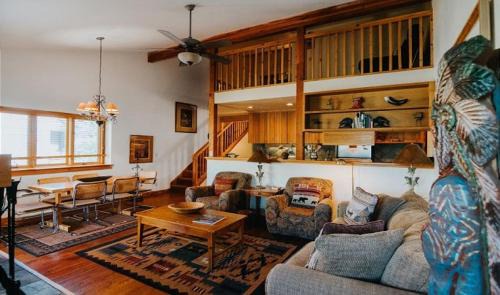 Moose Wilson Road Apartment | 1123 Indian Paintbrush