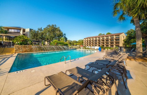 Folly Field Condo | 113 m² Condo ∙ 2 bedrooms ∙ 4 guests