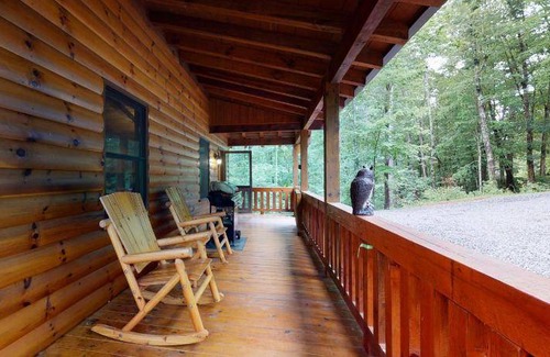 Aska House | 113 m² House ∙ 2 bedrooms ∙ 6 guests