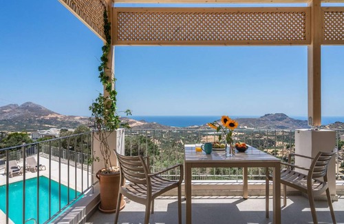 Mariou House | 113 m² House ∙ 3 bedrooms ∙ 7 guests
