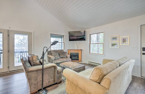 Petoskey Cottage | 114 m² Cabin ∙ 3 bedrooms ∙ 12 guests