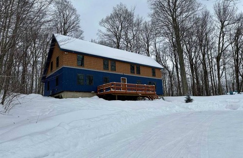 Killington Cabin | 114 m² Cabin ∙ 4 bedrooms ∙ 10 guests