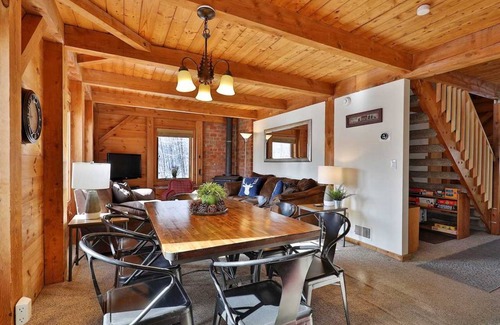 Killington Cabin | 114 m² Cabin ∙ 4 bedrooms ∙ 10 guests