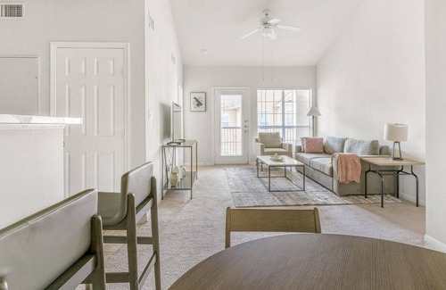 Southbelt/Ellington Apartment | 114 m² Apartment ∙ 2 bedrooms ∙ 4 guests