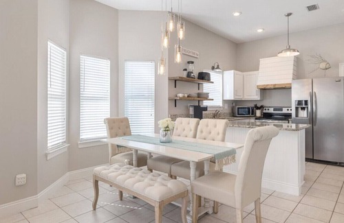 Miramar Beach House | 115 Alamo · 5 Bedroom Retreat With Private Pool Beach Access