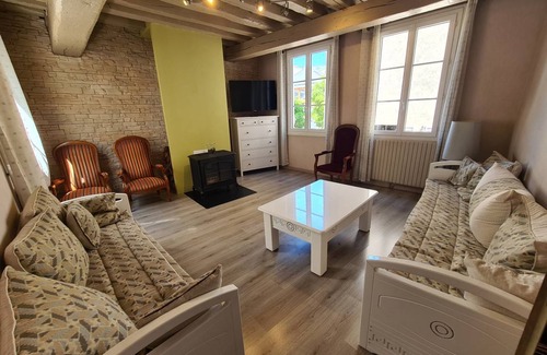 Bourgogne Cottage | 115 m² Cabin ∙ 4 bedrooms ∙ 12 guests