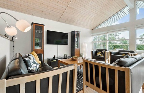 Lyngsbæk Strand House | 115 m² House ∙ 3 bedrooms ∙ 6 guests