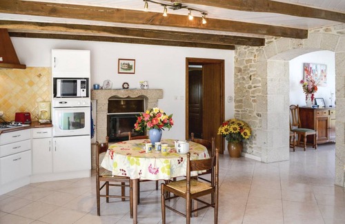 Meslan House | 115 m² House ∙ 3 bedrooms ∙ 6 guests