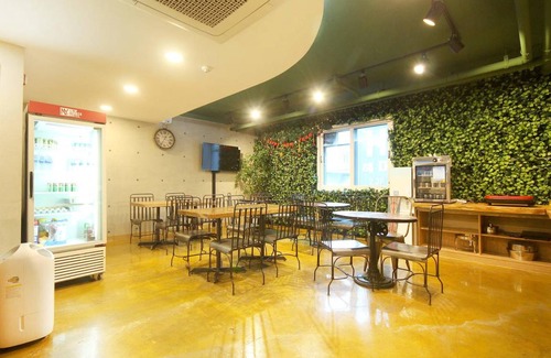 Chinju Hotel | 115 m² Motel ∙ 10 guests