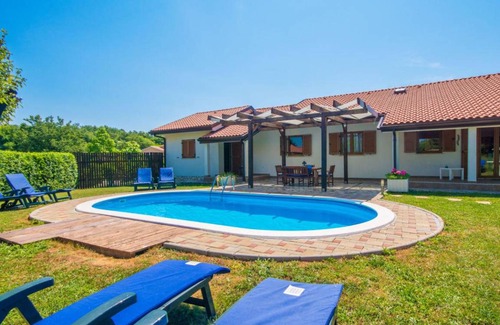 Snasici Villa | 115 m² Villa ∙ 3 bedrooms ∙ 6 guests