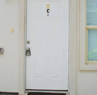 Weslaco Apartment | 116 m² Apartment ∙ 3 bedrooms ∙ 8 guests