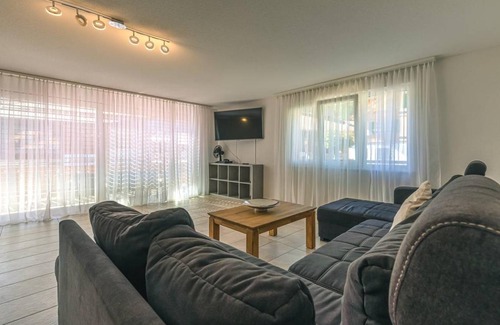 Wilderswil Apartment | 116 m² Apartment ∙ 3 bedrooms ∙ 8 guests
