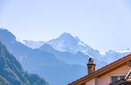 Wilderswil Apartment | 116 m² Apartment ∙ 3 bedrooms ∙ 8 guests