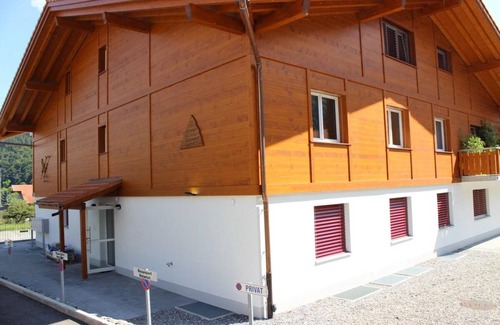 Wilderswil Apartment | 116 m² Apartment ∙ 3 bedrooms ∙ 8 guests