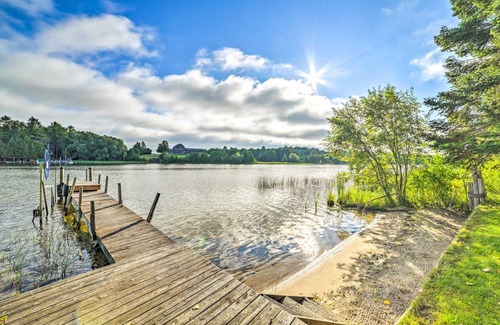 Cheboygan Cottage | 116 m² Cabin ∙ 3 bedrooms ∙ 7 guests