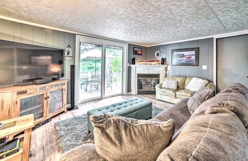 Cheboygan Cottage | 116 m² Cabin ∙ 3 bedrooms ∙ 7 guests