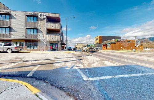 Columbia Falls Condo | 116 m² Condo ∙ 2 bedrooms ∙ 6 guests