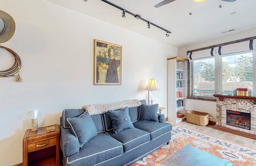 Columbia Falls Condo | 116 m² Condo ∙ 2 bedrooms ∙ 6 guests