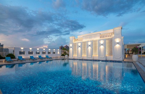 Liwan Hotel | 116 m² Hotel ∙ 2 bedrooms ∙ 127 guests
