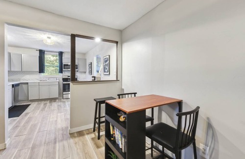 Macon Cottage | 117 m² Cabin ∙ 2 bedrooms ∙ 6 guests
