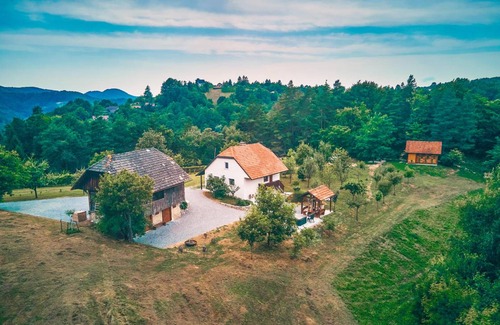 Bostanj House | 117 m² House ∙ 2 bedrooms ∙ 5 guests