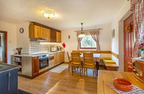 Bostanj House | 117 m² House ∙ 2 bedrooms ∙ 5 guests