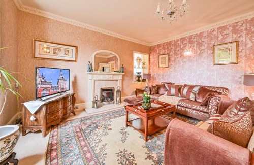 Torquay House | 117 m² House ∙ 3 bedrooms ∙ 5 guests