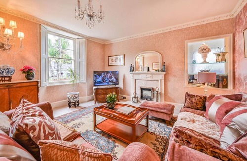 Torquay House | 117 m² House ∙ 3 bedrooms ∙ 5 guests