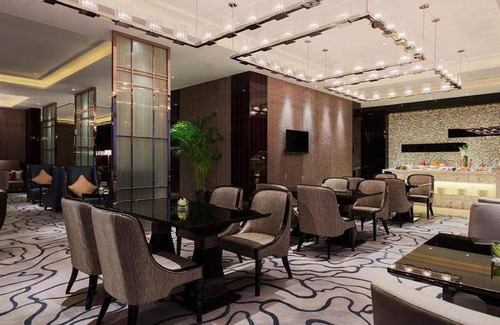 Jindong District Hotel | 118 m² Hotel ∙ 2 bedrooms ∙ 127 guests