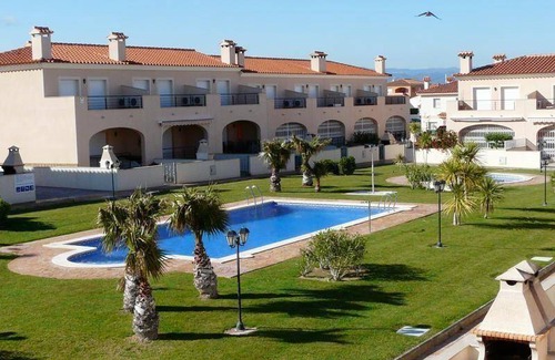 Miami Platja House | 118 m² House ∙ 3 bedrooms ∙ 9 guests