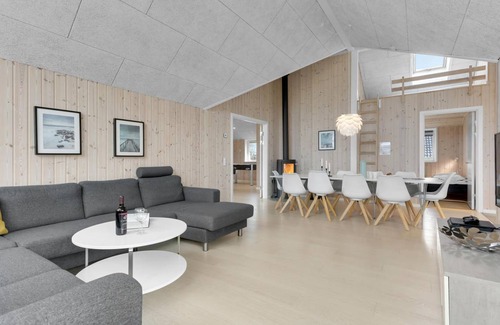 Saksild Strand House | 118 m² House ∙ 4 bedrooms ∙ 10 guests