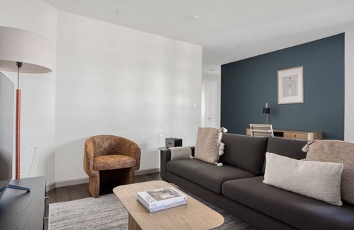 Central Square Apartment | 119 m² Apartment ∙ 2 bedrooms ∙ 4 guests