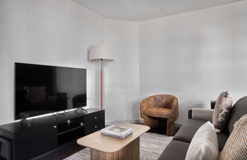 Central Square Apartment | 119 m² Apartment ∙ 2 bedrooms ∙ 4 guests