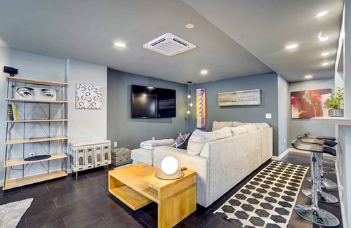 Dryden Apartment | 119 m² Apartment ∙ 2 bedrooms ∙ 5 guests
