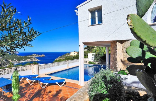 Cap de la Nau House | 119 m² House ∙ 3 bedrooms ∙ 6 guests